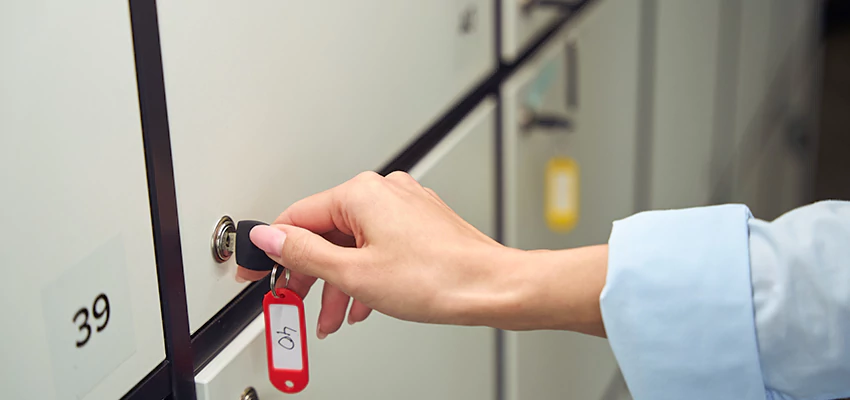 Upgrading File Cabinet Locks in Pleasure Point, California